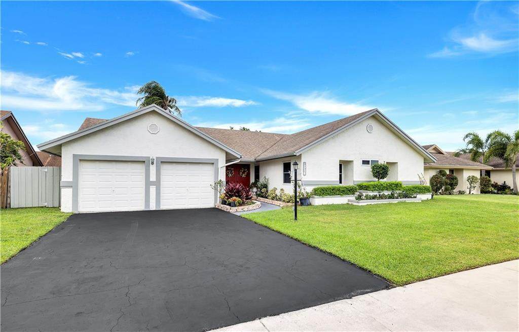 8241 52nd Street - Photo 1