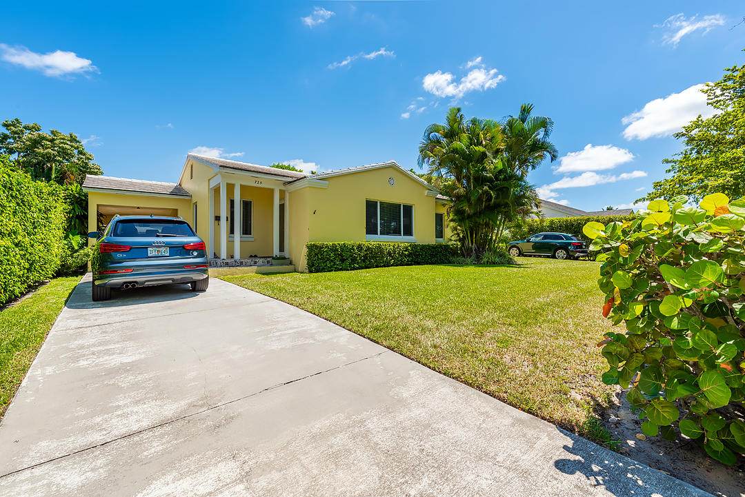 725 Ardmore Road - Photo 1
