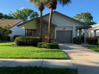 4888 Boxwood Circle - Photo 1