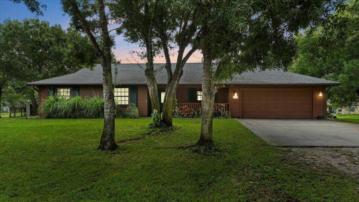8416 105th Court - Photo 1
