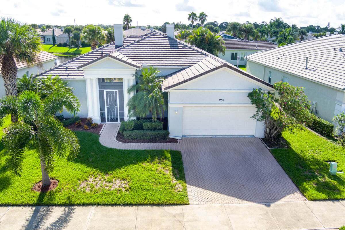 289 Lake Forest Way - Photo 1