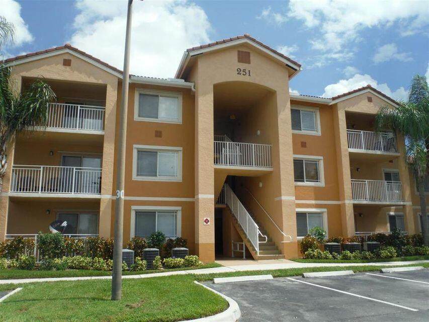 251 Palm Drive - Photo 1