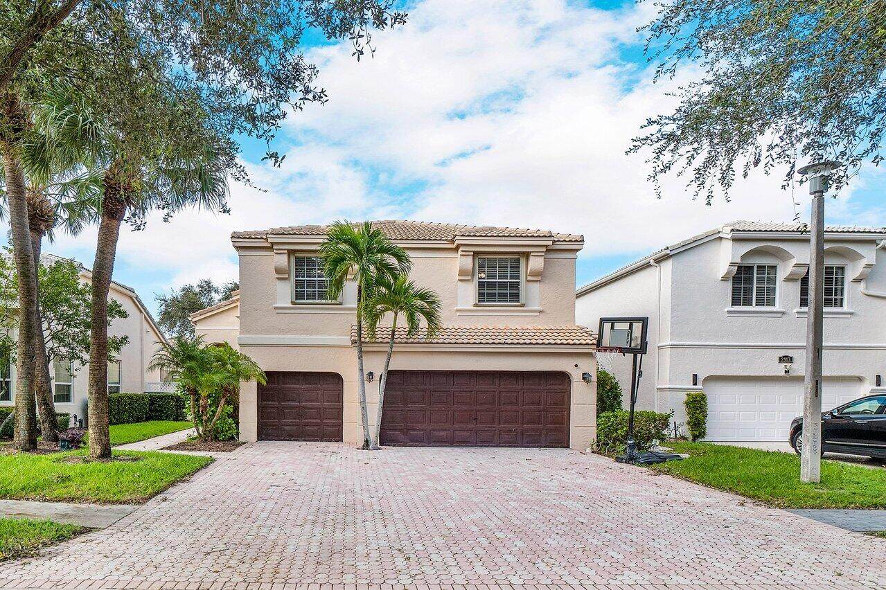 2905 Caffia Way - Photo 1