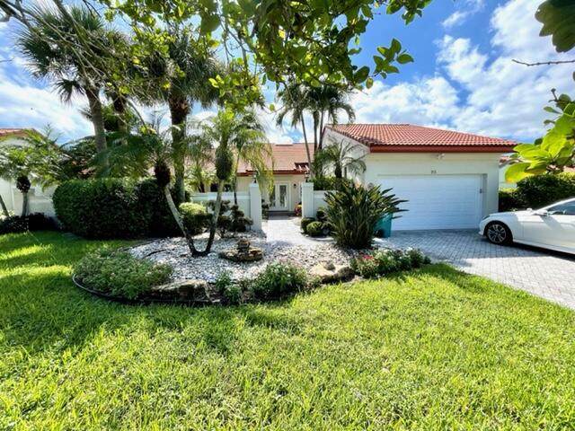 25 Windsor Lane - Photo 1