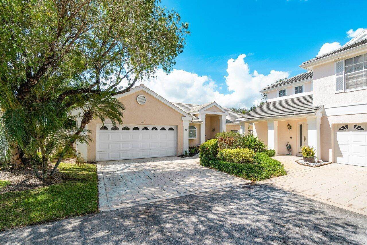 79 Admirals Court - Photo 1