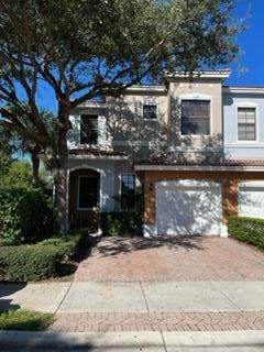 156 Astor Circle - Photo 1