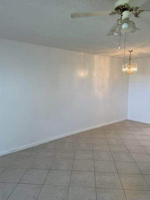 79 Chatham D - Photo 1
