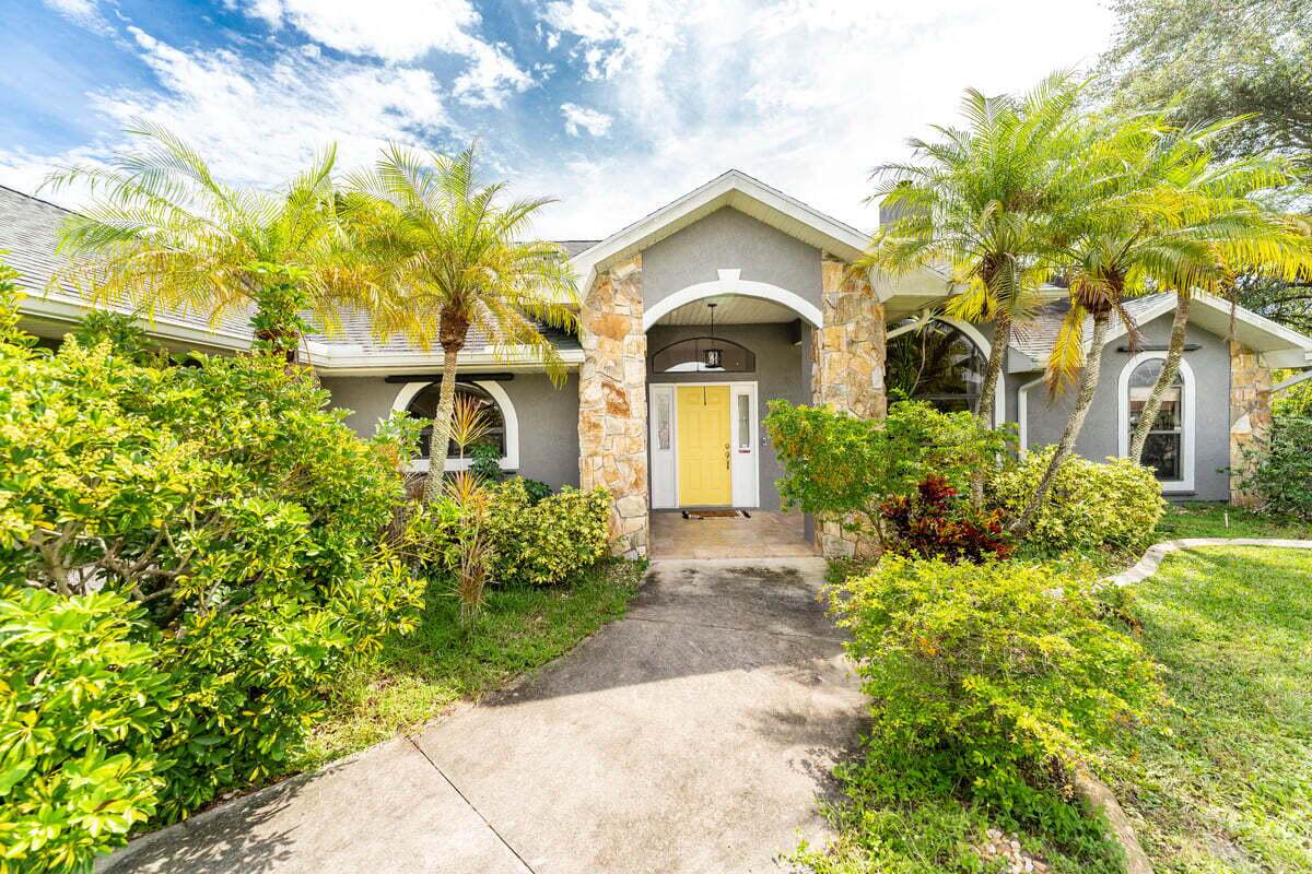 230 Chandler Terrace - Photo 1