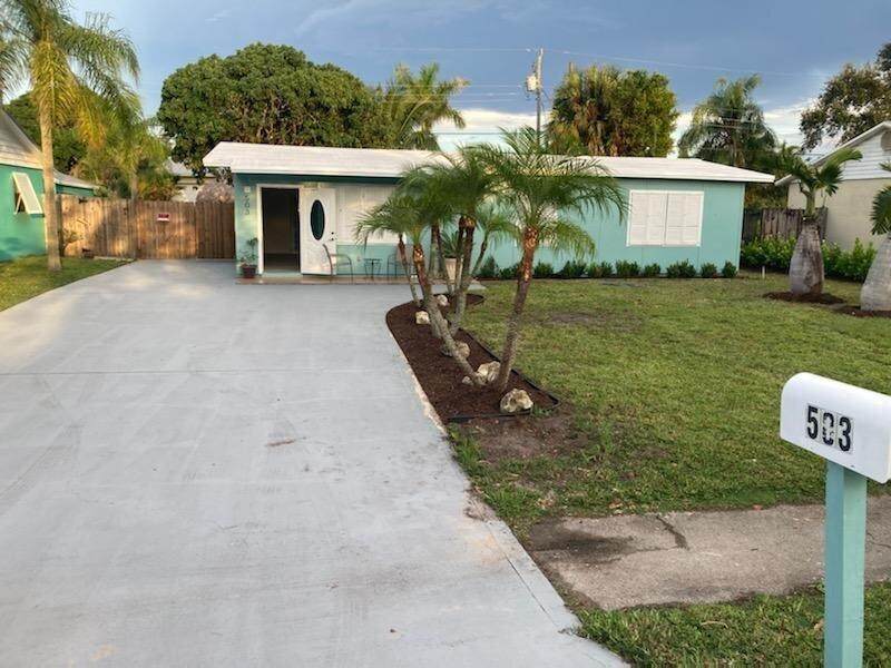 503 Pennock Lane - Photo 1