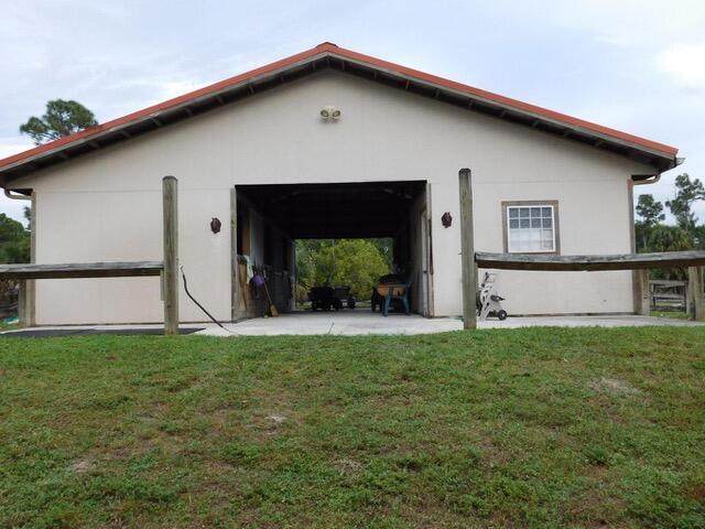 968 Gallop Drive - Photo 1