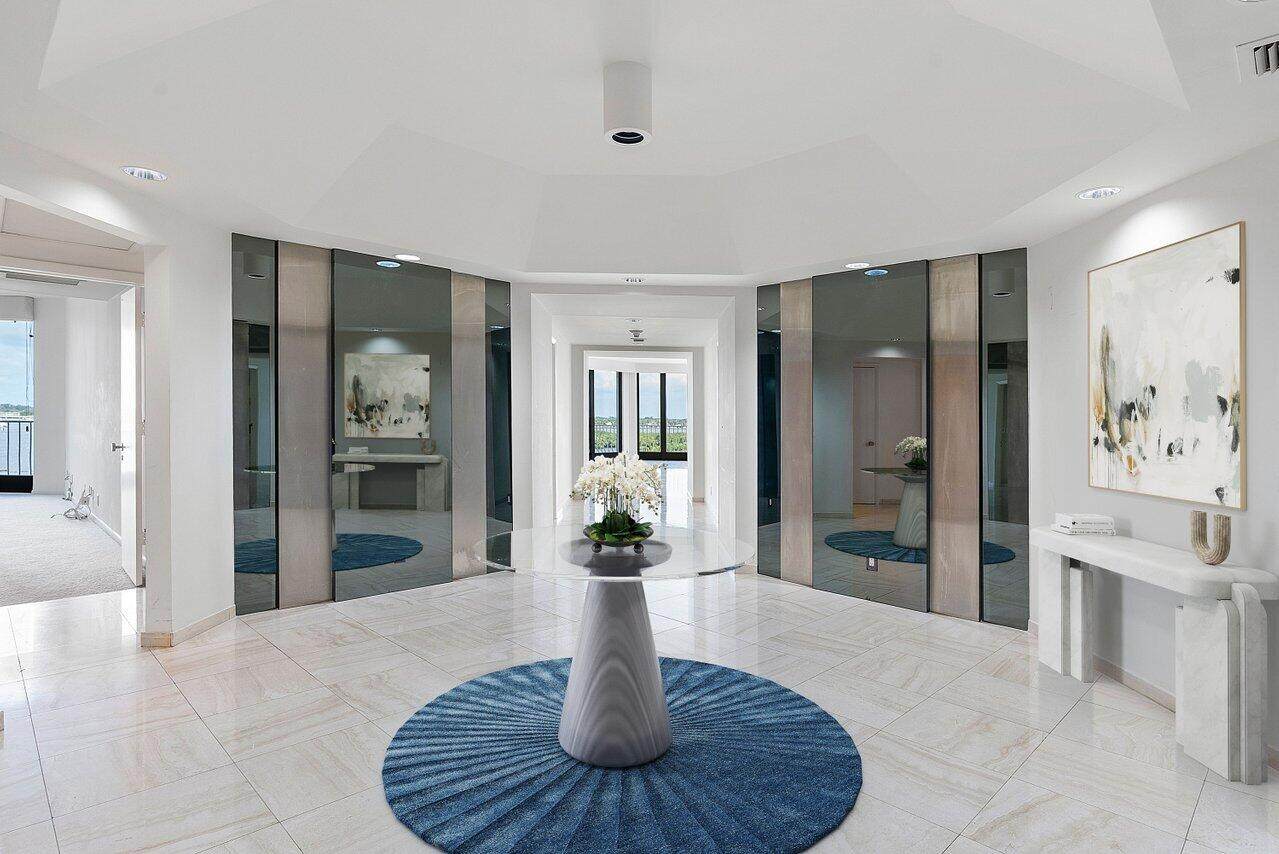 2000 Ocean Boulevard - Photo 1