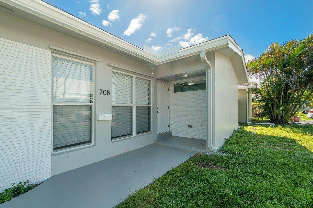 708 23rd Avenue - Photo 1