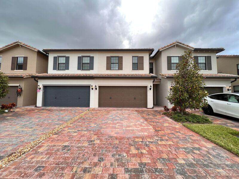 8177 Cadre Noir Road - Photo 1