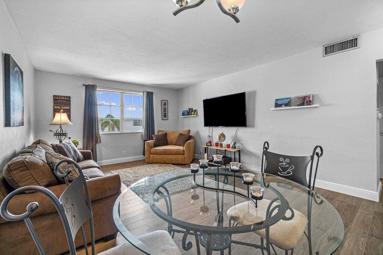 1801 62nd Street - Photo 1