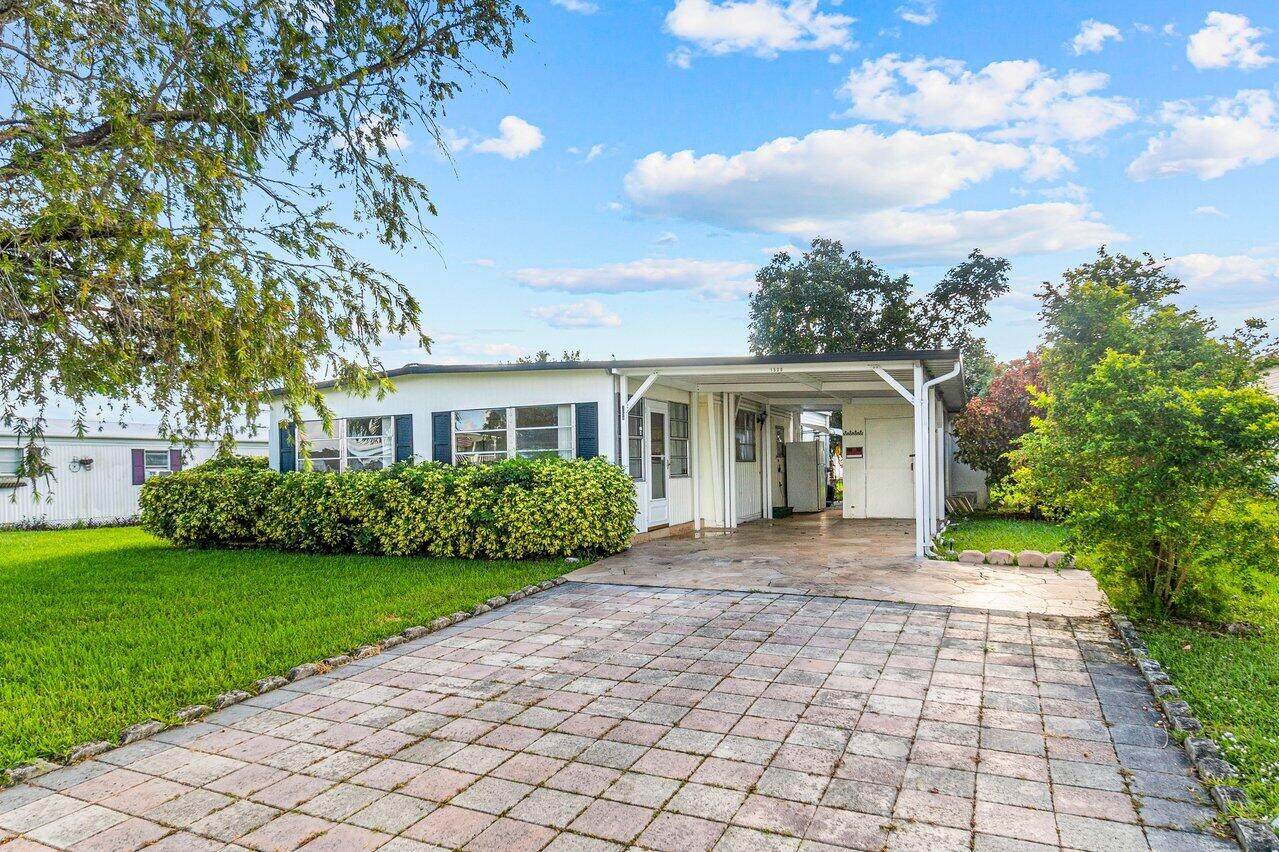 1530 65th Avenue - Photo 1