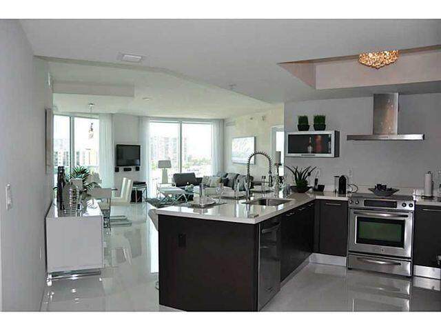150 Sunny Isles Boulevard - Photo 1