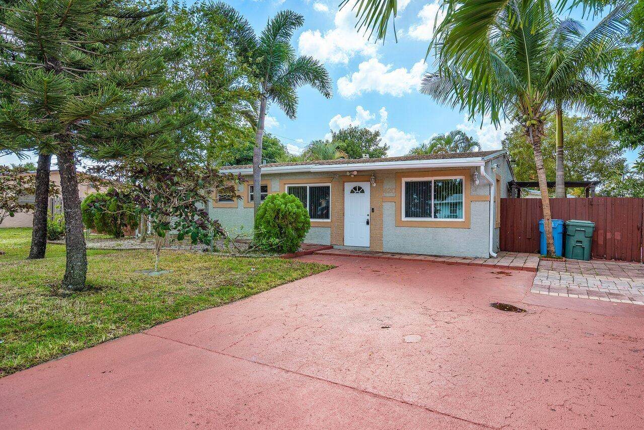 420 59 Street - Photo 1