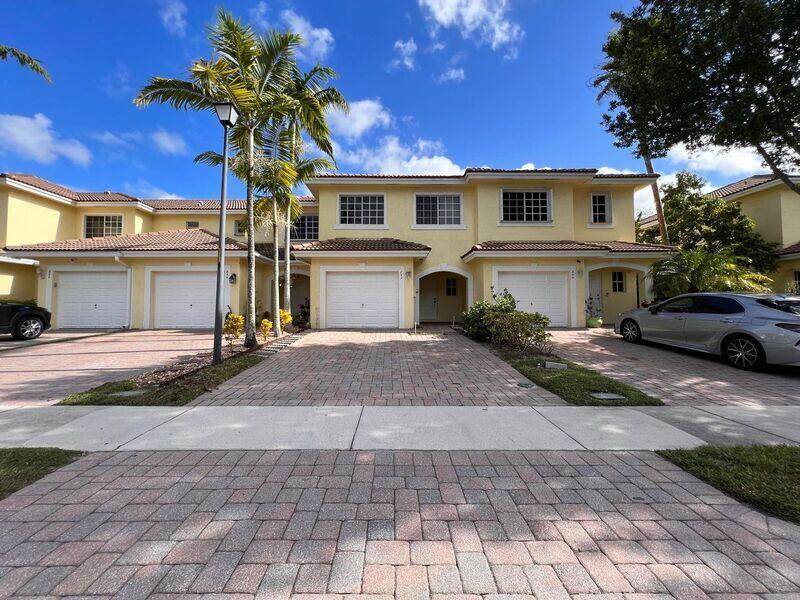 852 Imperial Lake Road - Photo 1