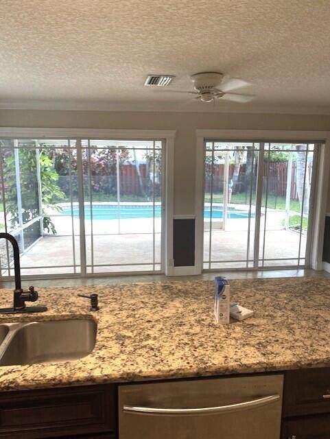 508 52nd Street - Photo 1