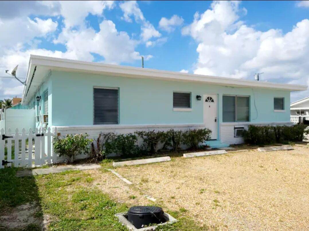 1331 Federal Highway - Photo 1