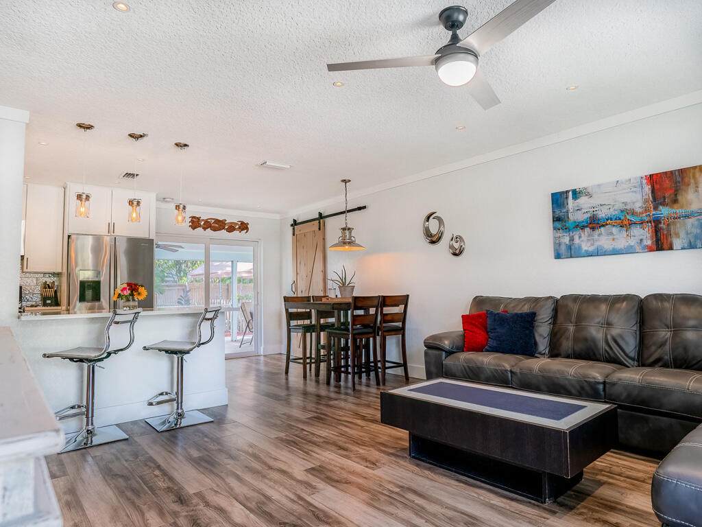 812 Apix Circle - Photo 1