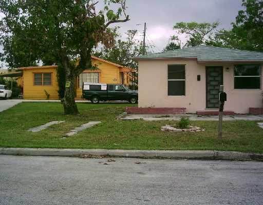 1038 Francis Street - Photo 1