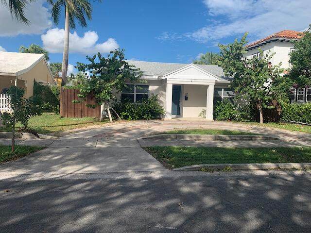 239 8th Street - Photo 1