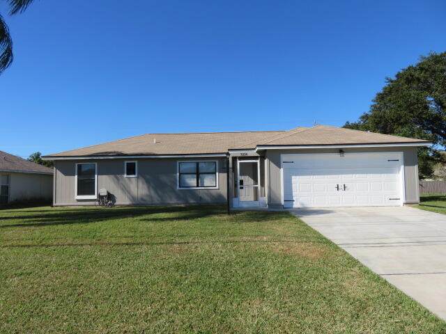 3226 Savona Boulevard - Photo 1