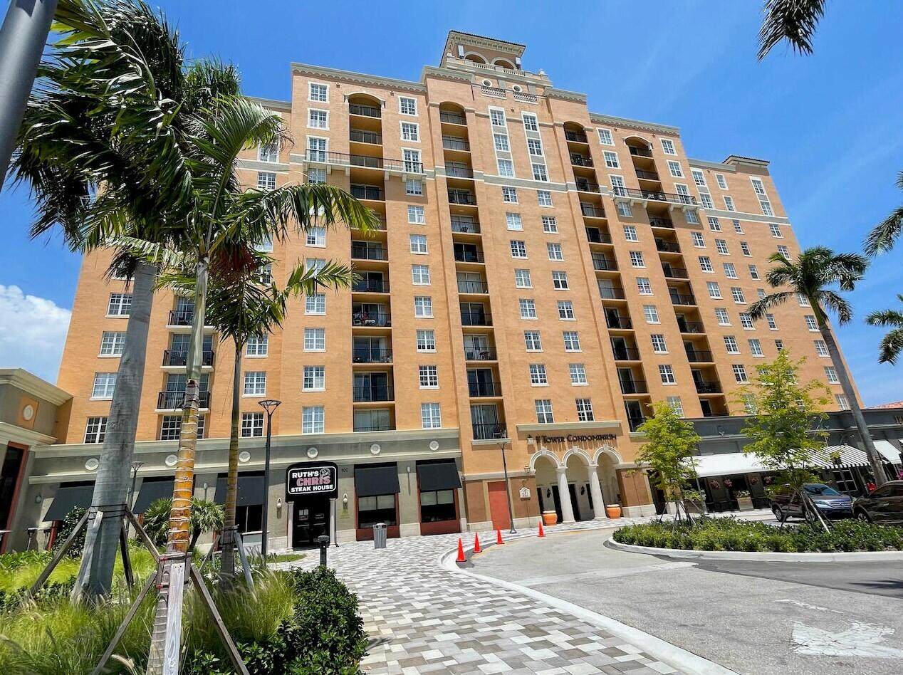 651 Okeechobee Boulevard - Photo 1