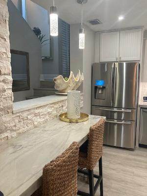 250 Ocean Boulevard - Photo 1