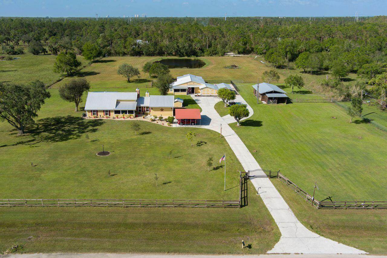 5500 Pangola Road - Photo 1