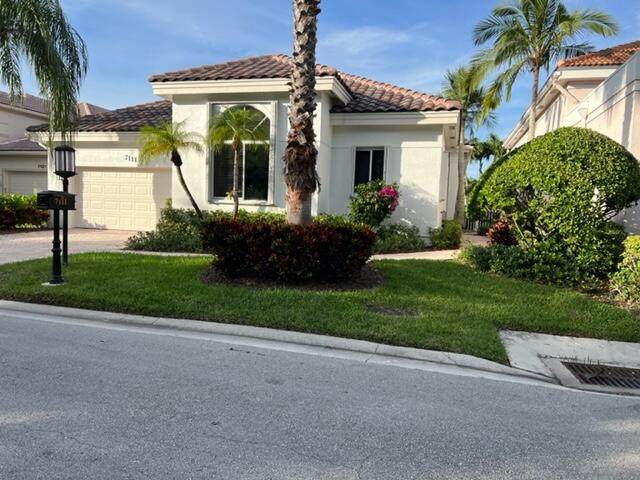 7111 Mallorca Crescent - Photo 1
