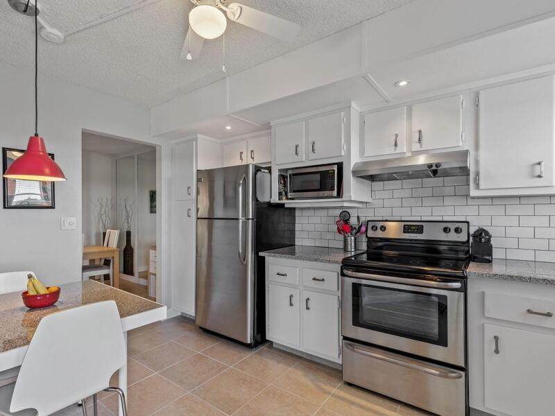 3871 Via Poinciana - Photo 1