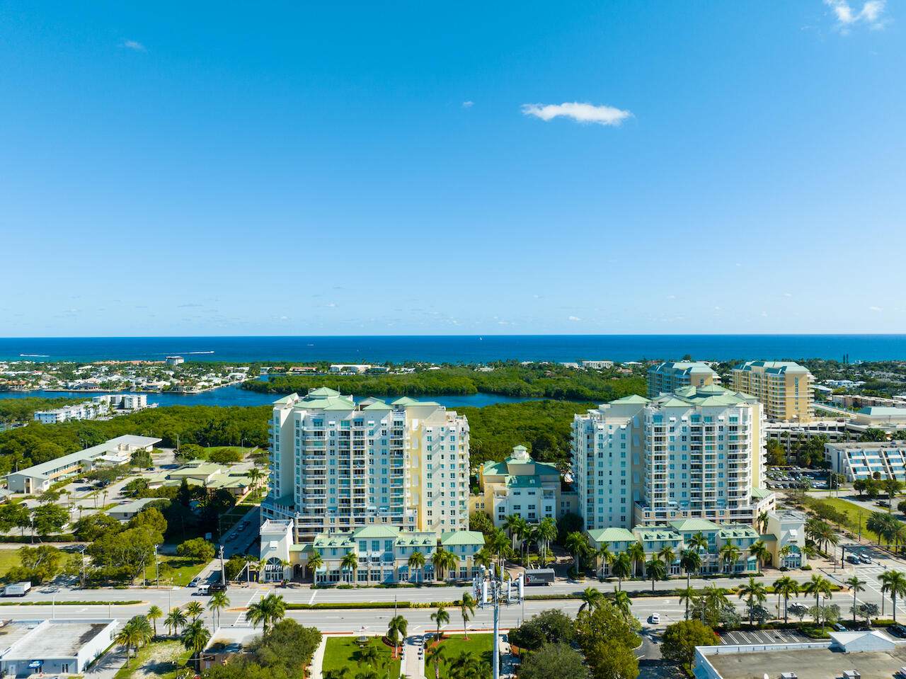 450 Federal Highway - Photo 1