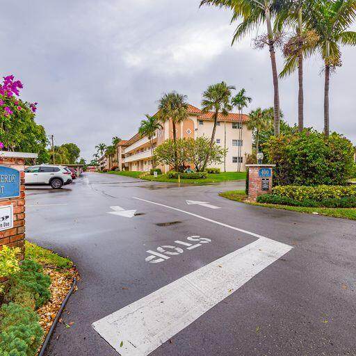 400 20 Street - Photo 1