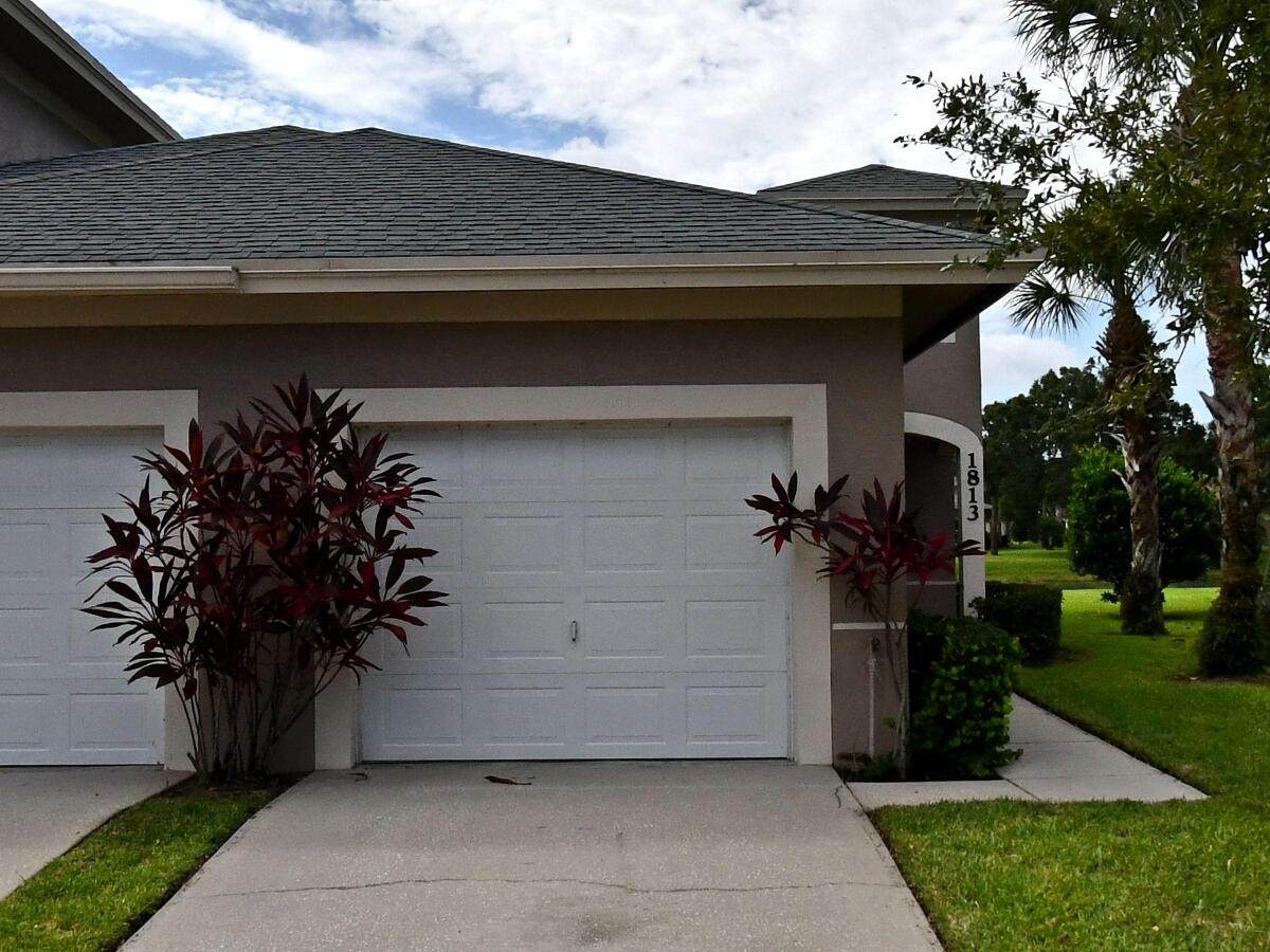 1813 Lakefront Boulevard - Photo 1