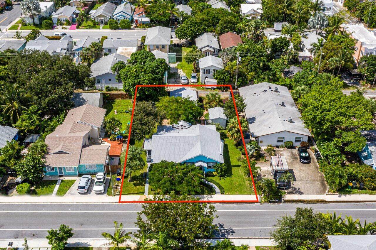 315 L Street - Photo 1