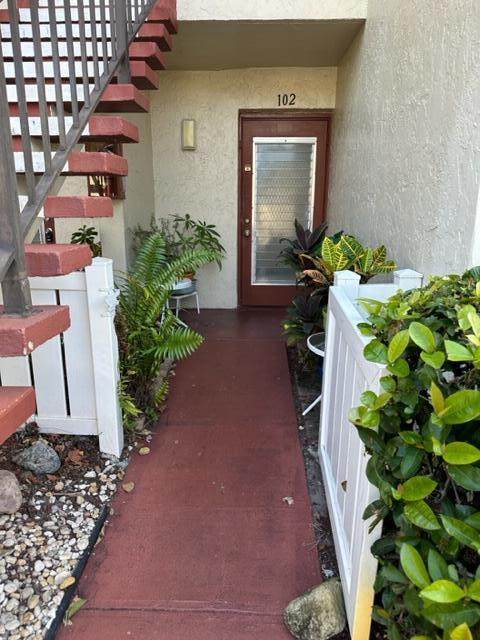 9 Willowbrook Lane - Photo 1