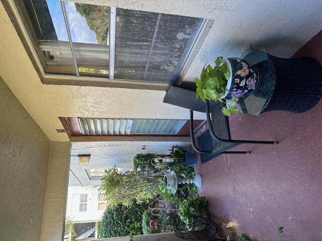 32 Abbey Lane - Photo 1