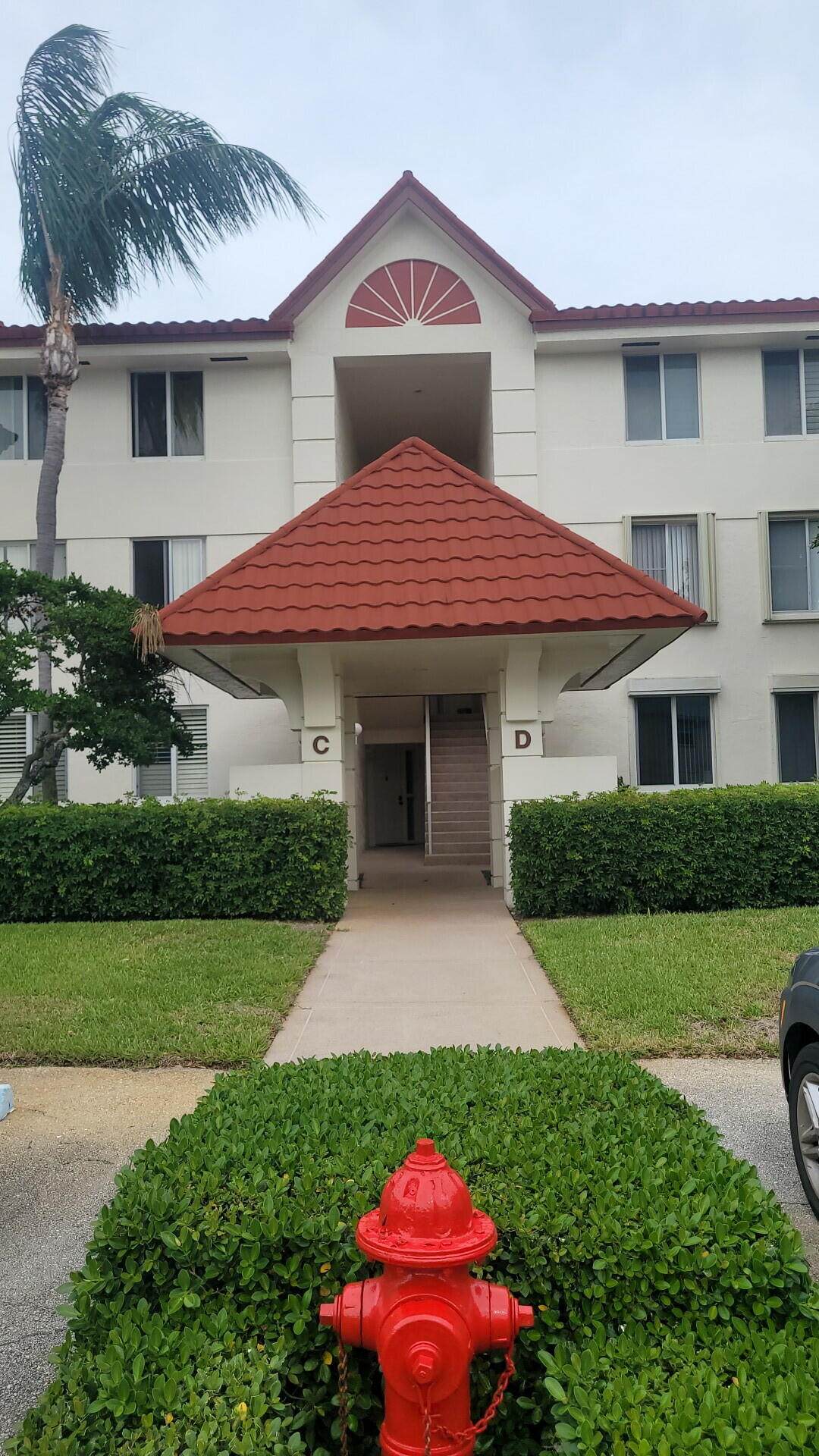 110 Half Moon Circle - Photo 1