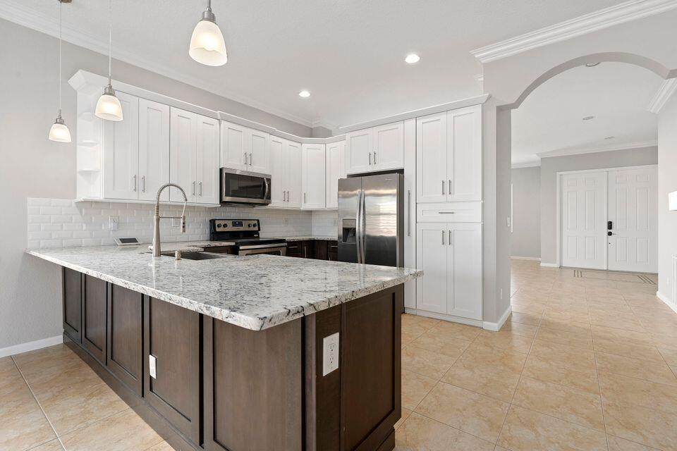 11497 Glengarry Court - Photo 1