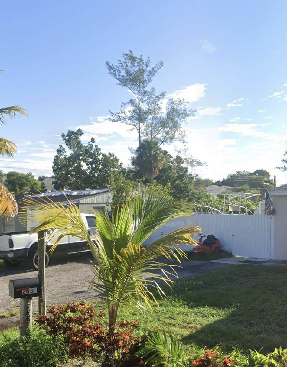 2032 Bonnie Drive - Photo 1