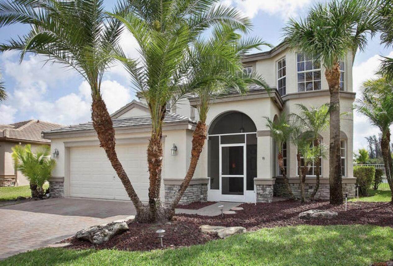 5702 Saddle Trail Lane - Photo 1