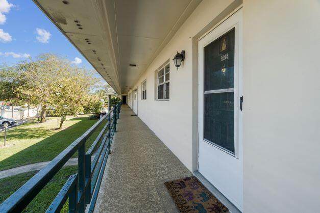 1900 Kanner Highway - Photo 1