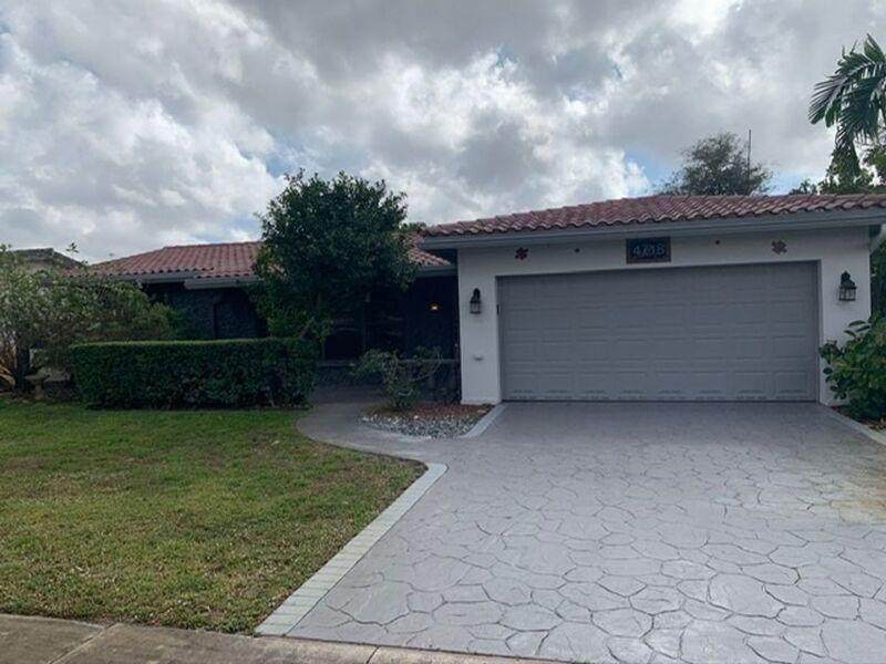 4718 Roosevelt Street - Photo 1