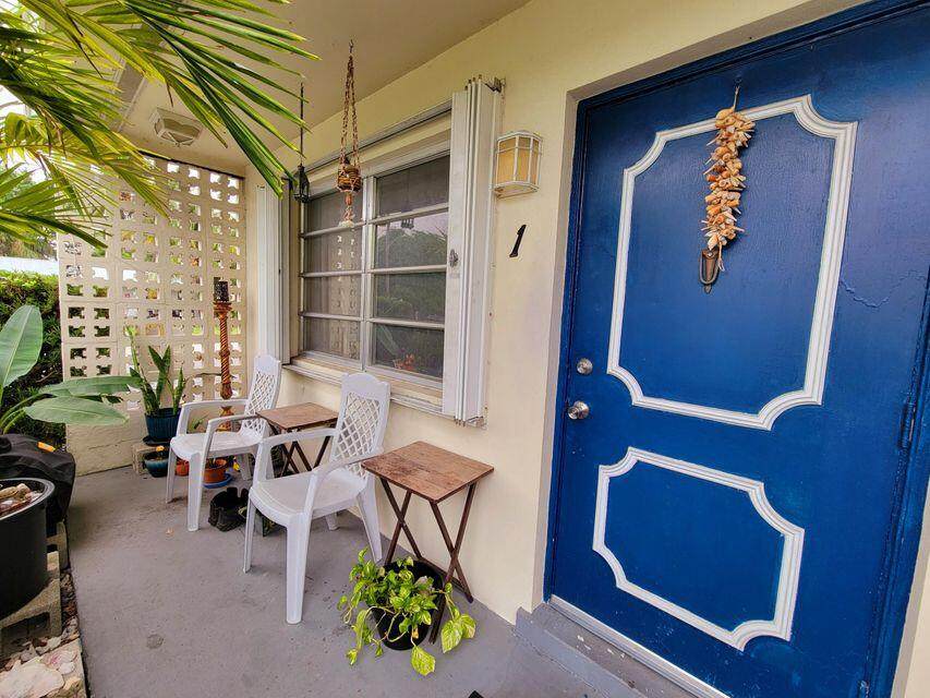 1610 Shirley Court - Photo 1