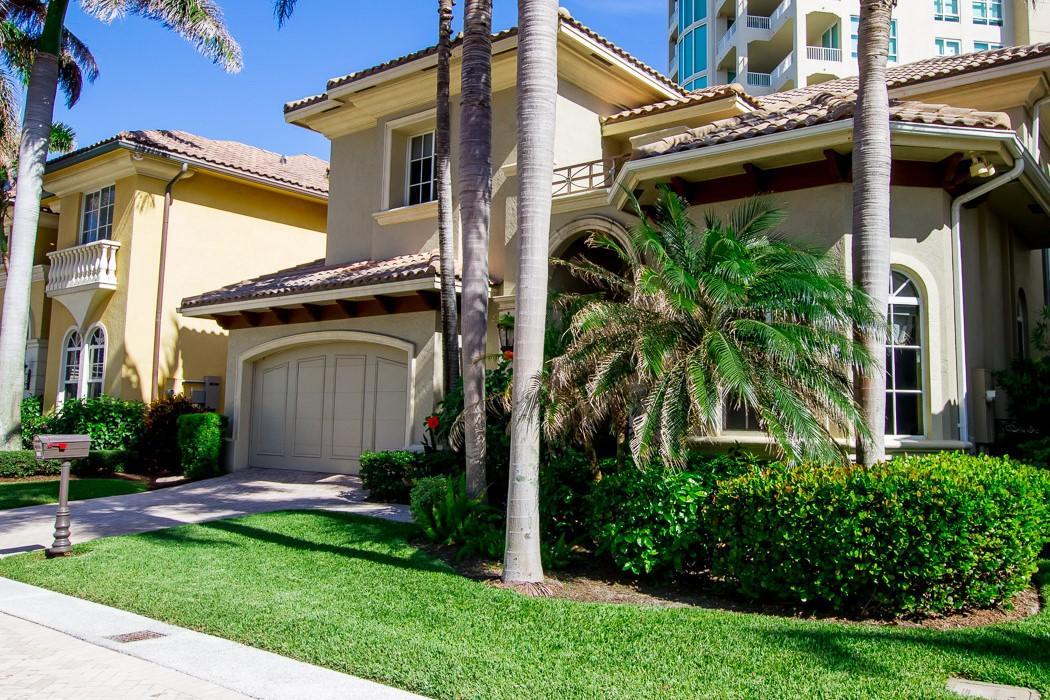 3652 Ocean Boulevard - Photo 1