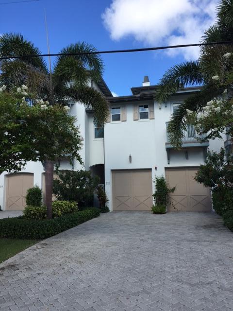 212 Venetian Drive - Photo 1