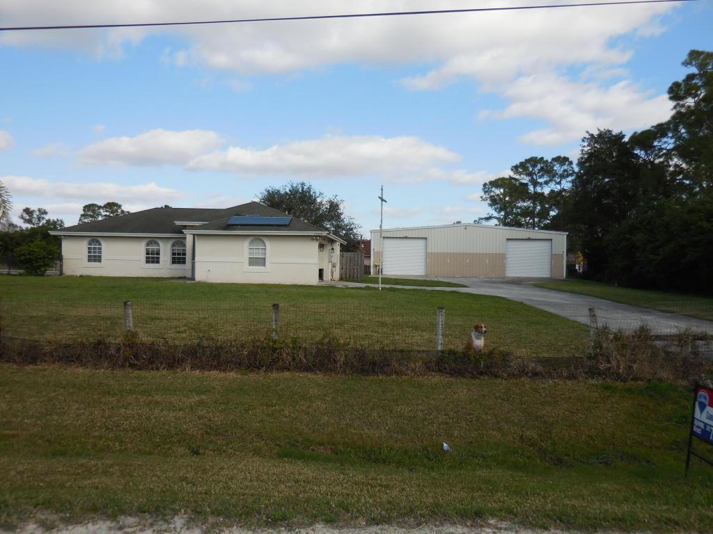 13635 88 - Photo 1