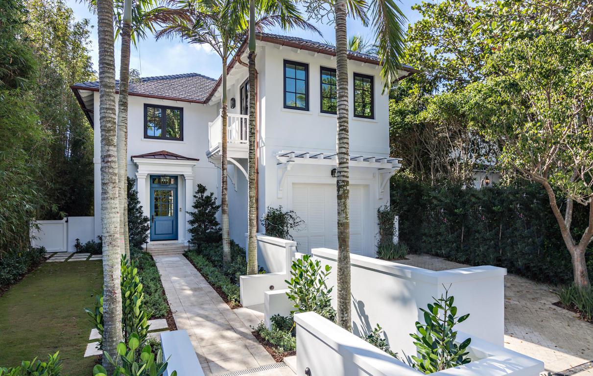 412 Brazilian Avenue - Photo 1